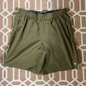 Russell training fit shorts dri power 360 large